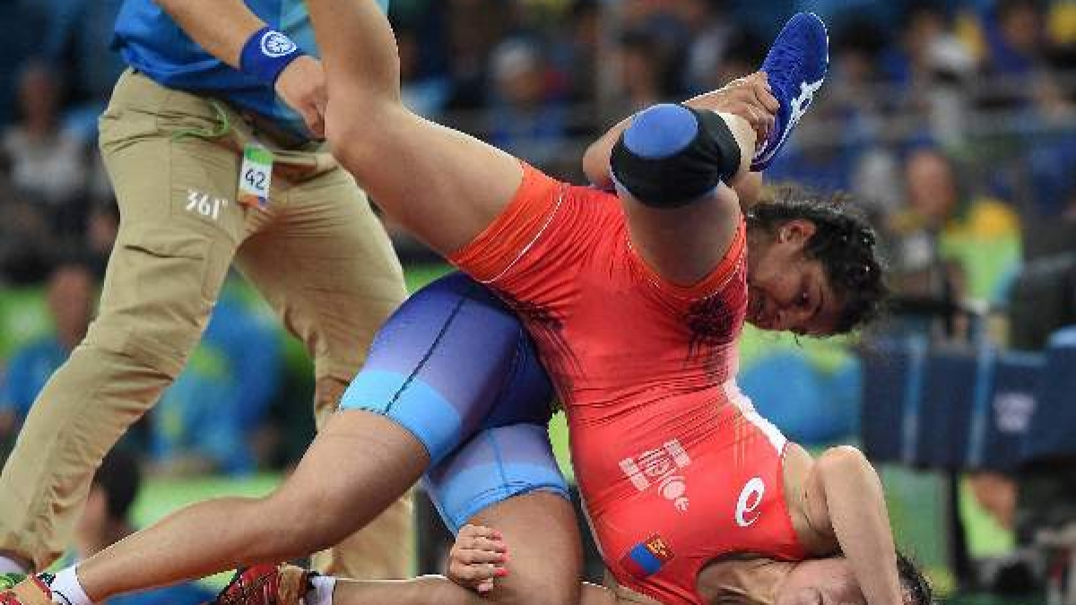 Wrestling Wrestling