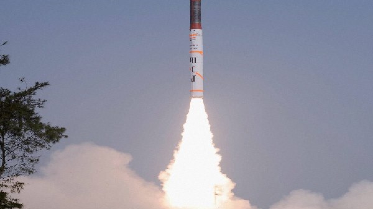 Nuclear-capable Agni-IV missile successfully test-fired Nuclear-capable Agni-IV missile successfully test-fired