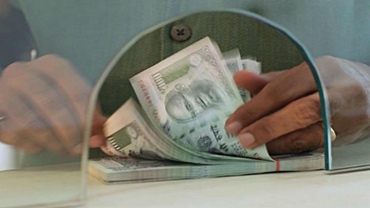 खाताधारकों को मिलेंगे 5-5 लाख