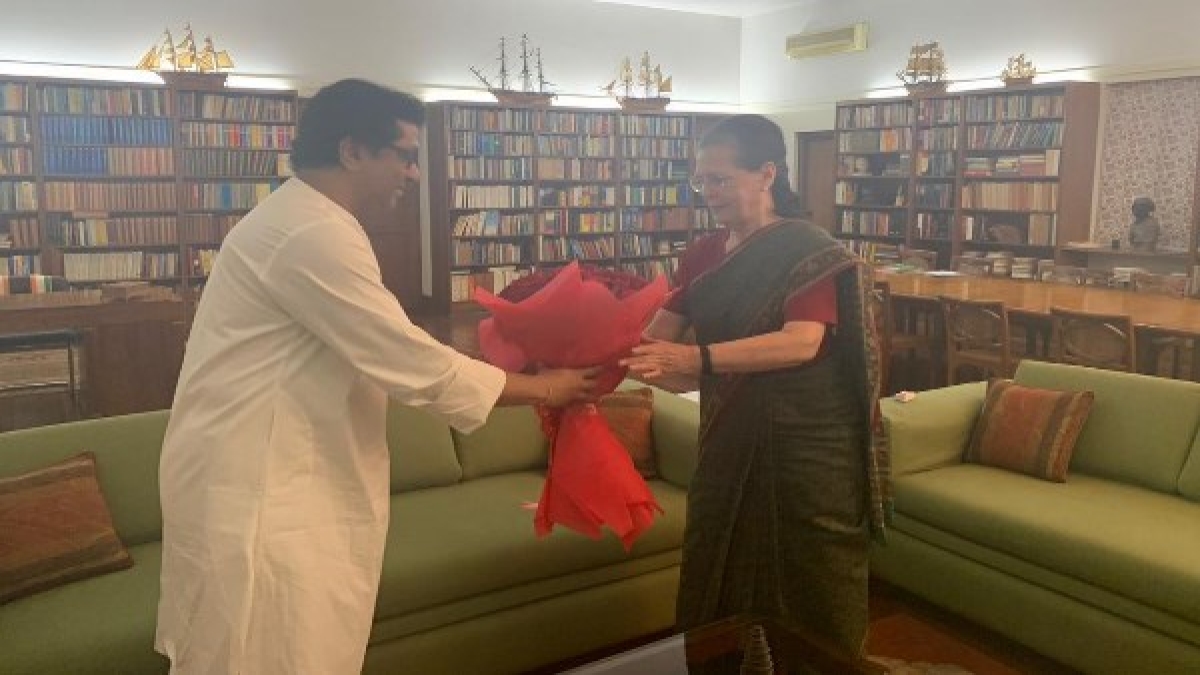 राज ठाकरे की सोनिया से मुलाकात