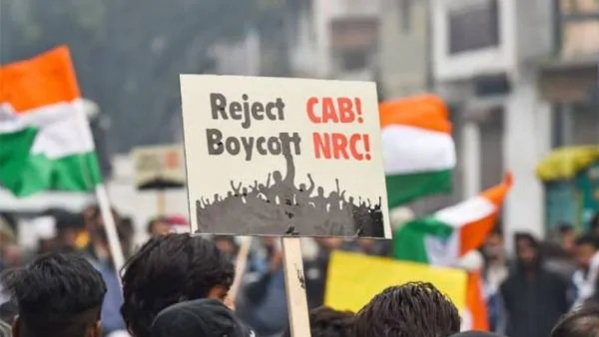 CAA के खिलाफ आज ममता-ओवैसी का हल्ला बोल CAA के खिलाफ आज ममता-ओवैसी का हल्ला बोल