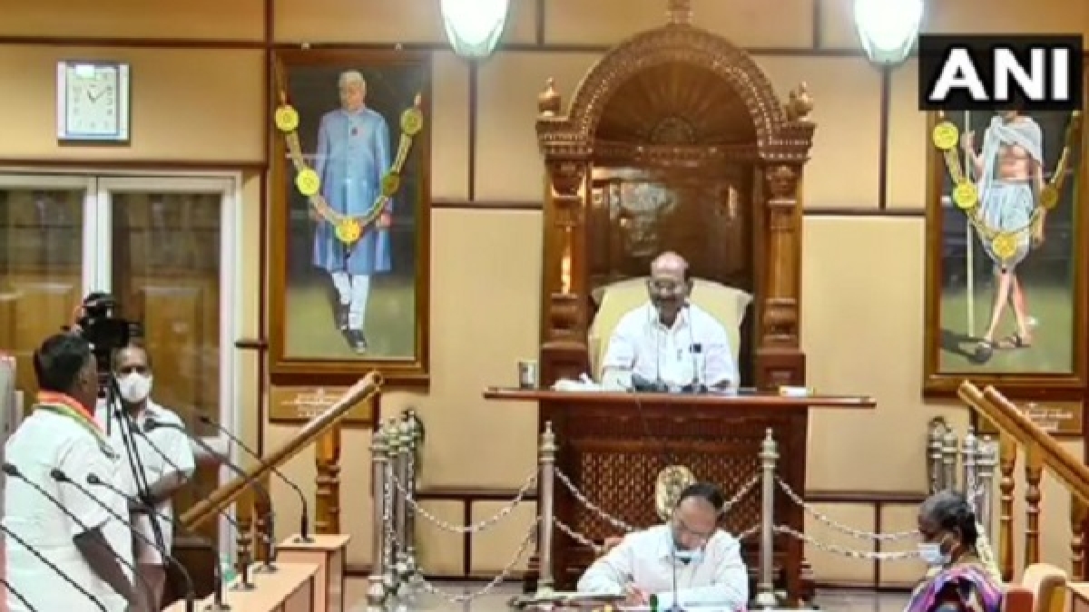 Puducherry: फ्लोर टेस्ट में फेल हुए CM नारायणसामी Puducherry: फ्लोर टेस्ट में फेल हुए CM नारायणसामी