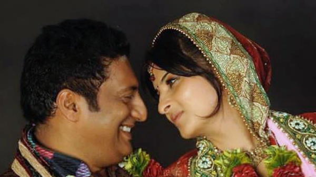 36 करोड़ रुपये के मालिक हैं प्रकाश राज