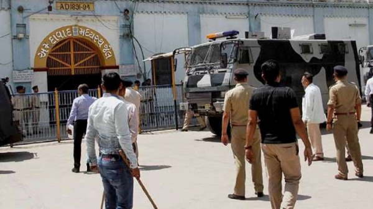 51 लाख पेजों की चार्जशीट बनाई गई