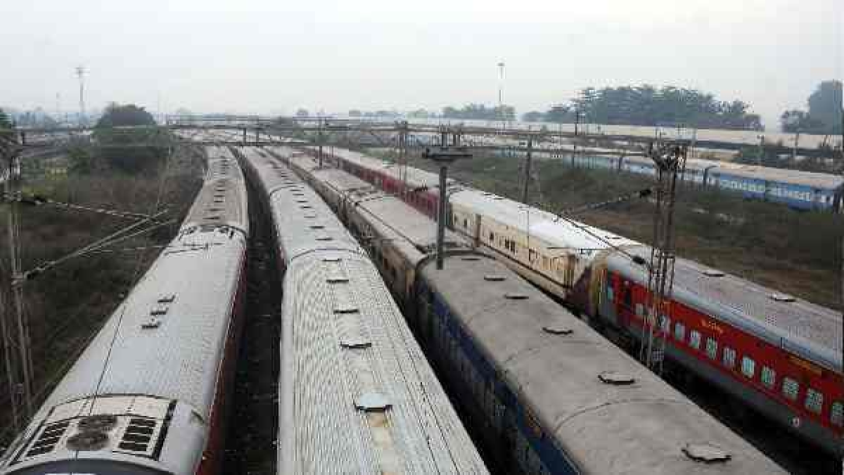 'कवच' सिस्टम लगाने में 151 करोड़ रुपये की लागत आने का अनुमान
