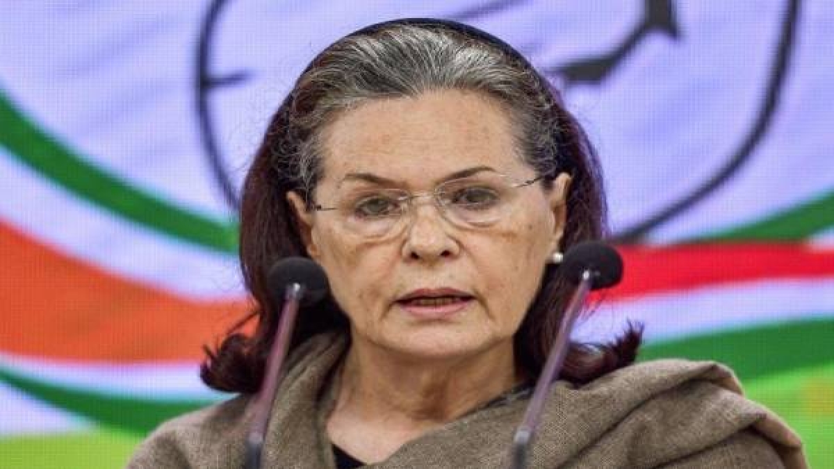 Rajasthan: Ajay Maken and Kharge met Sonia Gandhi, submitted a report Rajasthan: Ajay Maken and Kharge met Sonia Gandhi, submitted a report