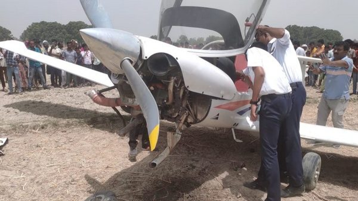 trainee aircraft trainee aircraft