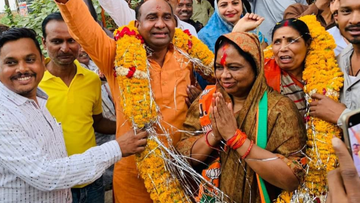मालती राय का कार्यकर्ताओं ने किया स्वागत मालती राय का कार्यकर्ताओं ने किया स्वागत