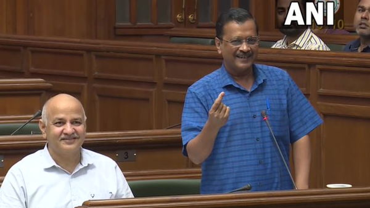 'हर चीच पर लगा दिया जीएसटी'