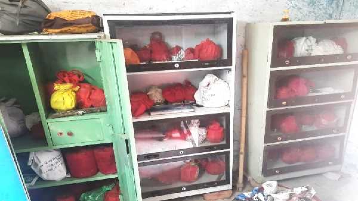 अपनों के इंतजार में रखी है अस्थि कलश