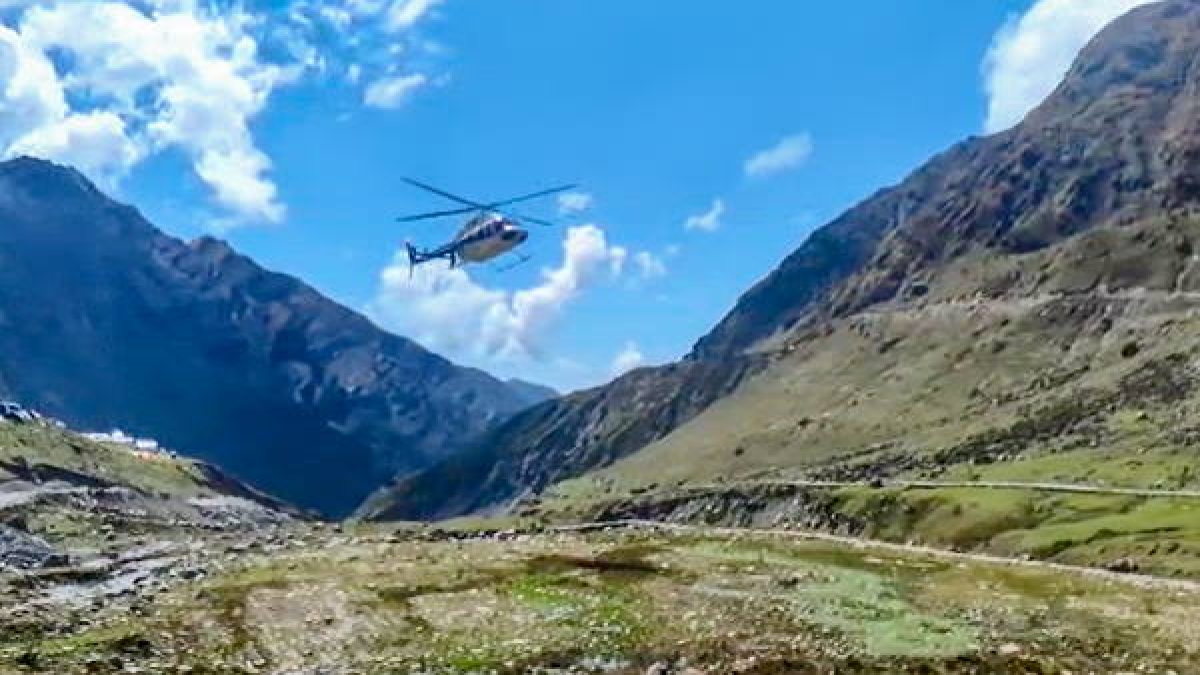 char dham yatra Kedarnath record visited Baba Kedar air travel helicopter pilgrims char dham yatra Kedarnath record visited Baba Kedar air travel helicopter pilgrims