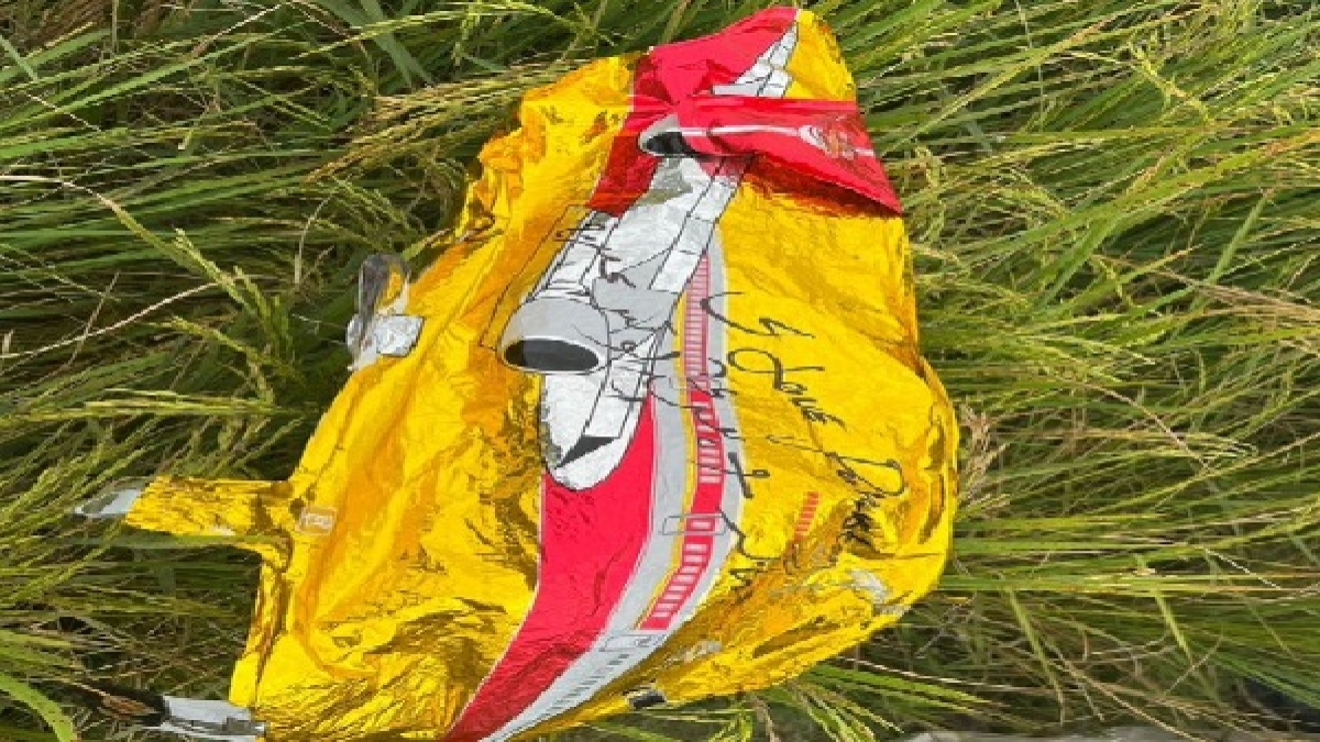 Pakistani balloon recovered in Kathua Pakistani balloon recovered in Kathua