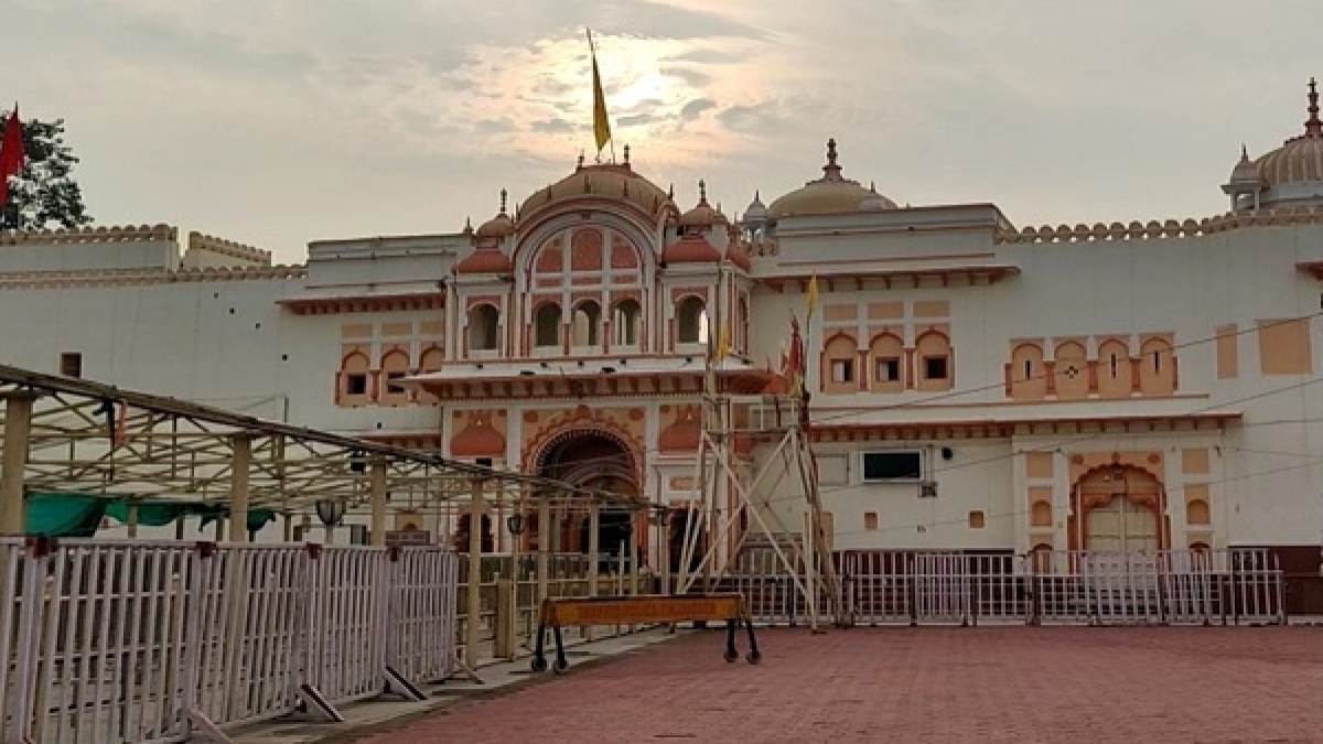 ओरछा में अब सुबह 8 के बजाय 9 बजे से होंगे दर्शन