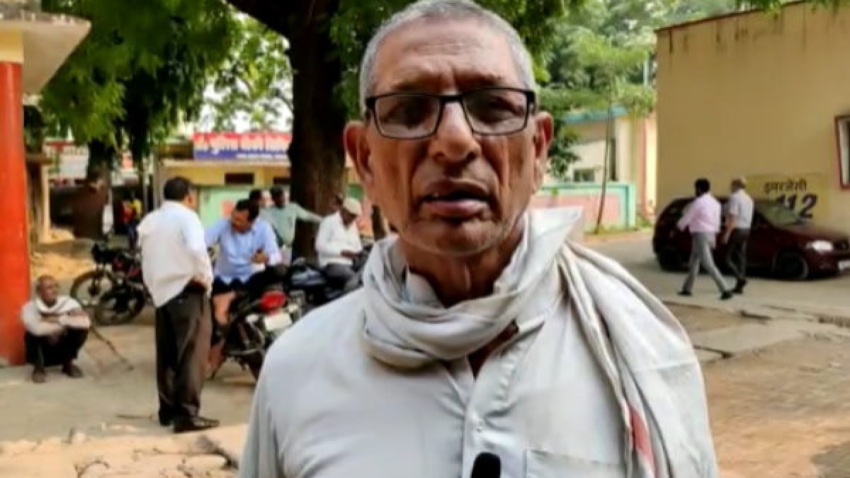 Father is trying to bring his son to India from Saudi Arabia Father is trying to bring his son to India from Saudi Arabia