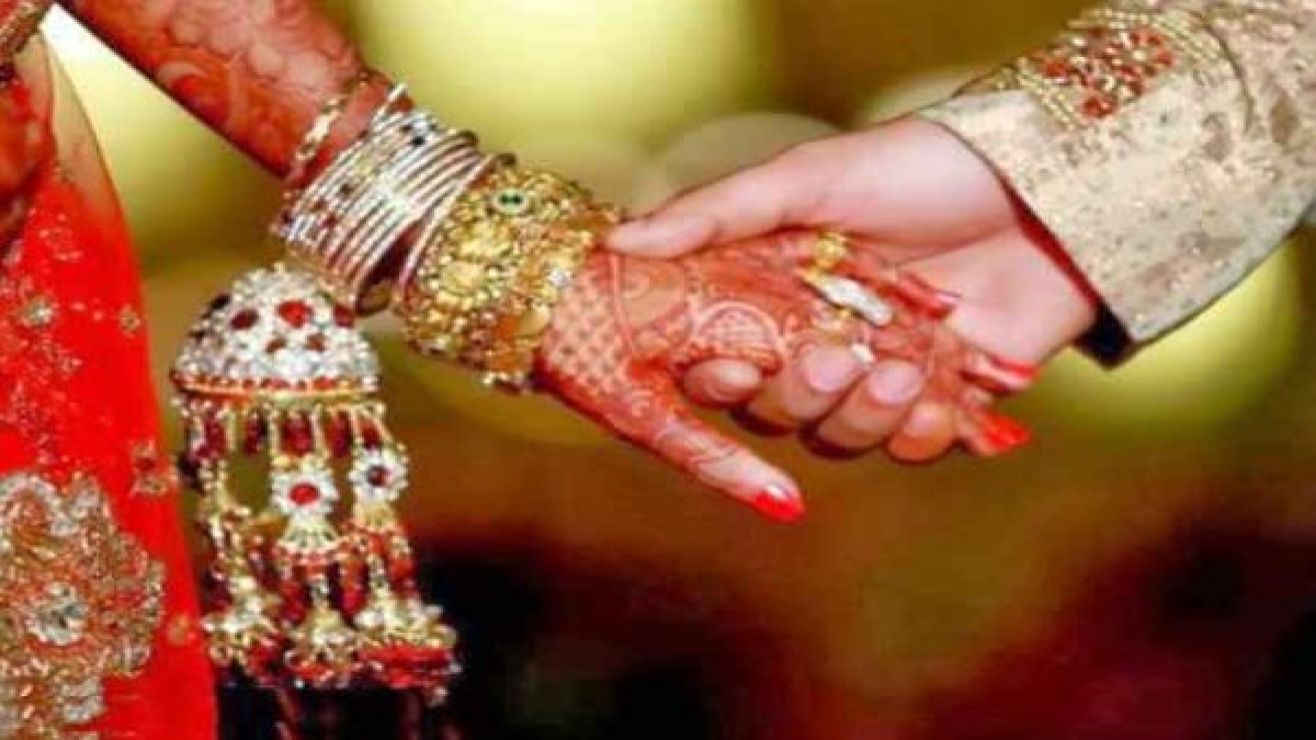 पत्नी पर मानसिक प्रताड़ना का आरोप