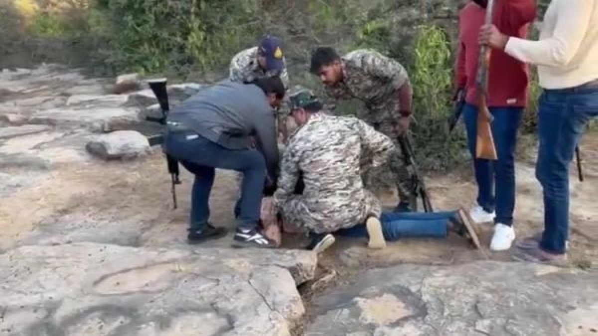 शनि पर्वत पर सो रहा था डकैत कल्ला गुर्जर