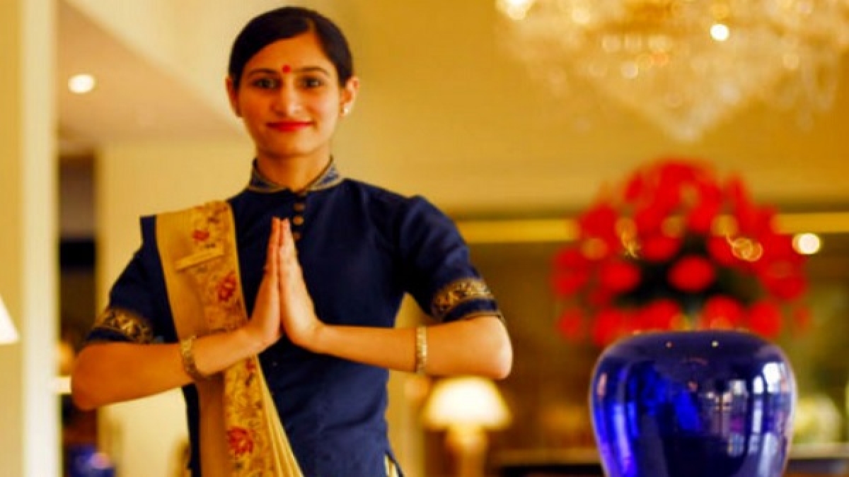 Atithi Devo Bhava: Atithi Devo Bhava:
