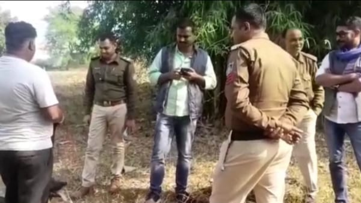 प्रेम प्रसंग के दौरान दिए थे डेढ़ लाख
