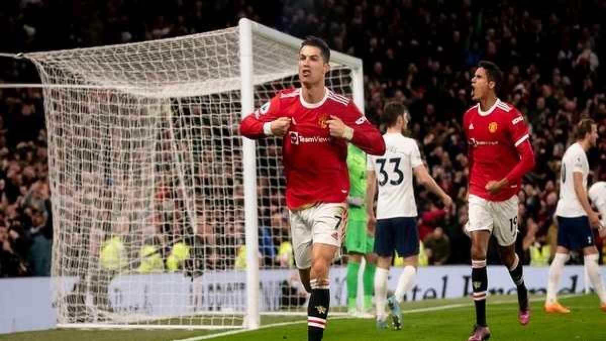 Cristiano Ronaldo Cristiano Ronaldo