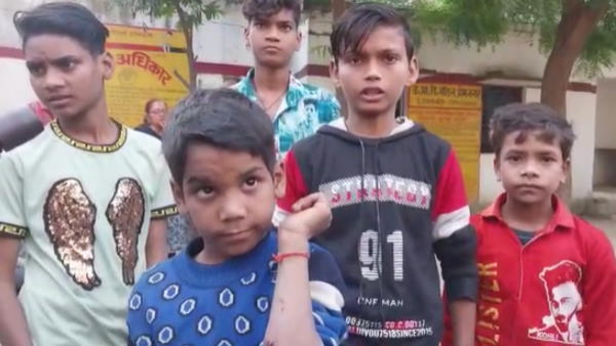 हाथ में ड्रिल मशीन चला दी