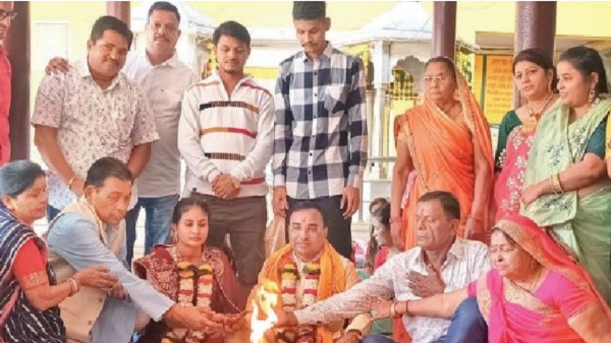 भविष्य को देखकर लिया फैसला