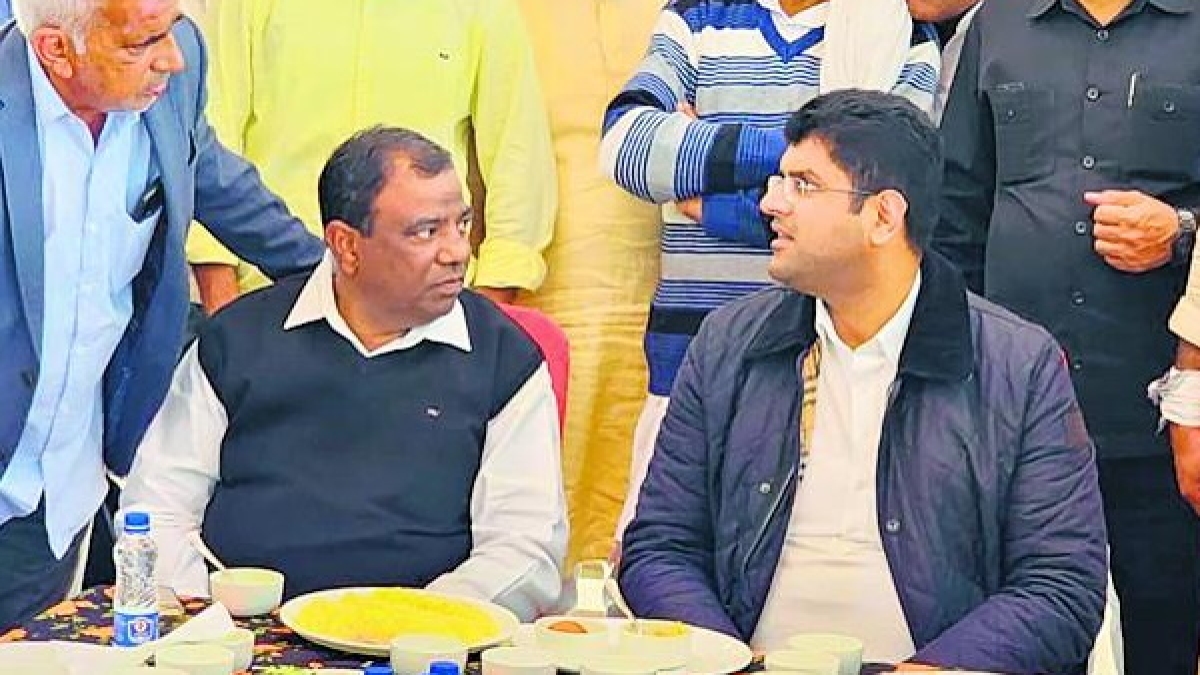 Hisar airport runway ready, will come on 12th by Dornier ship: Dushyant CHAUTALA Hisar airport runway ready, will come on 12th by Dornier ship: Dushyant CHAUTALA
