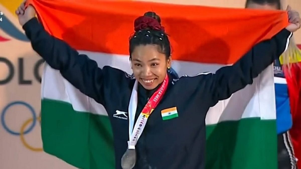 Mirabai Chanu wins silver medal in Weightlifting world championship Mirabai Chanu wins silver medal in Weightlifting world championship