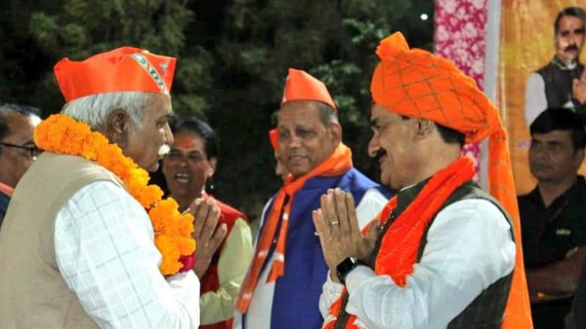 गुजरात के गोधरा में जमकर बरसे गृह मंत्री नरोत्तम मिश्रा गुजरात के गोधरा में जमकर बरसे गृह मंत्री नरोत्तम मिश्रा