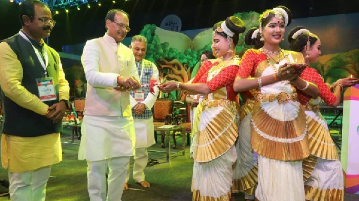 शिक्षा का उद्देश्य बच्चों की स्वाभाविक प्रतिभा को प्रकट करना : शिवराज
