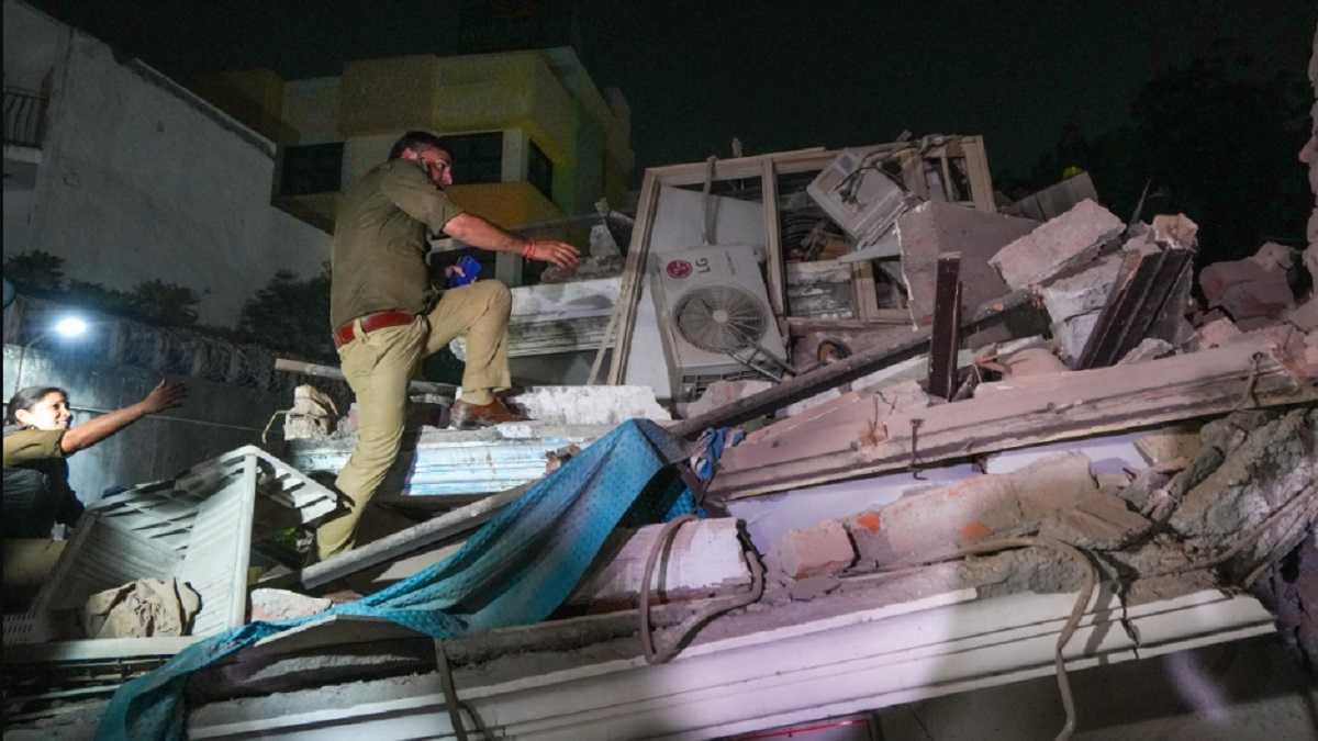 Lucknow building colapse: Lucknow building colapse: