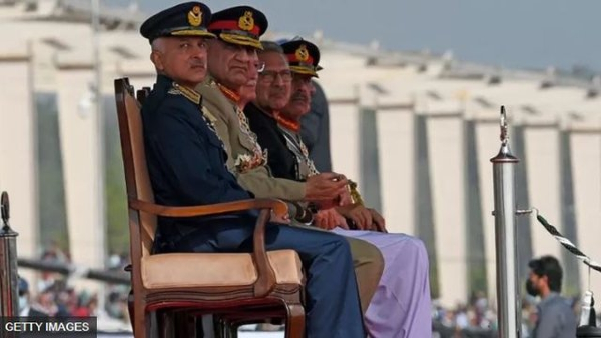 पाकिस्तान आर्मी पाकिस्तान आर्मी