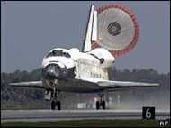 पृथ्वी पर वापस लौटा डिस्कवरी