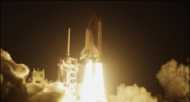 नासा ने स्पेस शटल लाँच किया