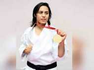 USA कराटे चैंपियनशिप में आगरा की सुप्रिया ने रचा इतिहास, गोल्ड जीतकर बढ़ाया शहर का मान