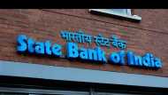 SBI चेयरमैन को मिली जान से मारने की धमकी, पाकिस्तानी कॉलर ने मुंबई बैंक हेडक्वार्टर को उड़ाने की भी कही बात