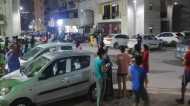 Earthquake in Delhi: दिल्ली-NCR में भूकंप के झटके, घर से बाहर निकले लोग