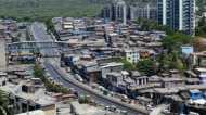 Dharavi Redevelopment Project: धारावी की झुग्गियों में रहने वालों को मिलेगा घर, दी गई 21 एकड़ अतिरिक्त जमीन