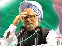 मनमोहन सिंह ने भरोसा जताया कि उनकी सरकार पर कोई असर नहीं पड़ेगा मनमोहन सिंह ने भरोसा जताया कि उनकी सरकार पर कोई असर नहीं पड़ेगा