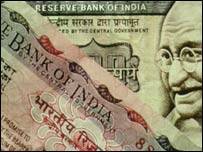 कृषि के साथ-साथ अनेक क्षेत्रों की विकास दर पिछले साल के मुकाबले में और सुस्त रही है कृषि के साथ-साथ अनेक क्षेत्रों की विकास दर पिछले साल के मुकाबले में और सुस्त रही है