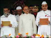 पिछली बार शिबू सोरेन सिर्फ़ दस दिन के लिए मुख्यमंत्री बने थे पिछली बार शिबू सोरेन सिर्फ़ दस दिन के लिए मुख्यमंत्री बने थे