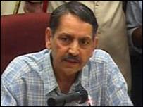 करनैल सिंह ने दिल्ली में पत्रकार वार्ता कर धमाकों के बारे में जानकारी दी करनैल सिंह ने दिल्ली में पत्रकार वार्ता कर धमाकों के बारे में जानकारी दी