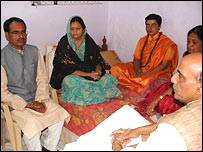 भाजश प्रज्ञा सिंह ठाकुर को मप्र में भाजपा के ख़िलाफ़ विधानसभा चुनाव लड़ाना चाहती है भाजश प्रज्ञा सिंह ठाकुर को मप्र में भाजपा के ख़िलाफ़ विधानसभा चुनाव लड़ाना चाहती है
