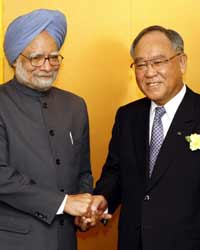manmohan-singh-fuzio-mitara manmohan-singh-fuzio-mitara