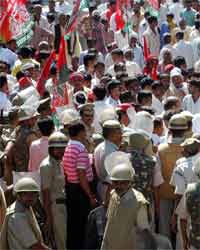 SP Protest in Lucknow SP Protest in Lucknow
