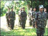अलगाववादियों पर पत्रकारों पर हमले का आरोप लगता रहा है अलगाववादियों पर पत्रकारों पर हमले का आरोप लगता रहा है