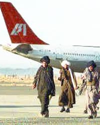 Hijacked plane at Kandhar Hijacked plane at Kandhar