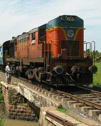 Indian Railways to spend Rs 30000 crore Indian Railways to spend Rs 30000 crore