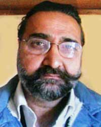 Moninder Singh Pandher Moninder Singh Pandher
