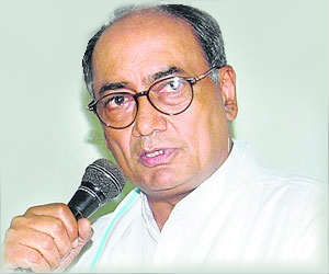 If Anna fasts, it would be like Nattha of 'Peepli Live': Digvijay Singh If Anna fasts, it would be like Nattha of 'Peepli Live': Digvijay Singh