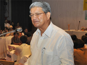 Congress Leader Harish Rawat says 'Mai Bhi Anna Tu Bhi Anna, Sab Sath Mil Baith Chusenge Ganna' Congress Leader Harish Rawat says 'Mai Bhi Anna Tu Bhi Anna, Sab Sath Mil Baith Chusenge Ganna'